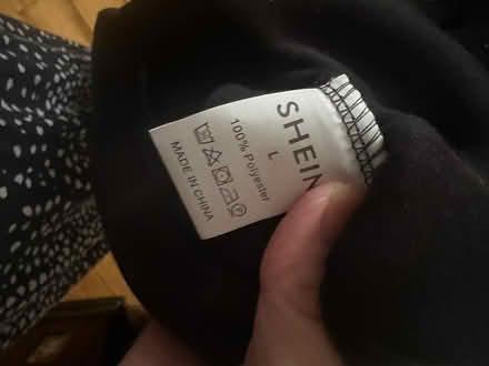 Photo of free Men's hooded jacket/top (Artane) #2