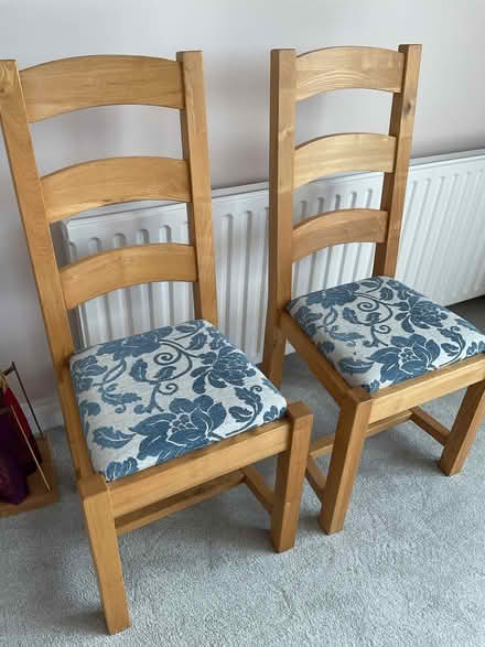 Photo of free Oak table and 6 chairs (Eastbourne BN21) #3