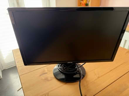 Photo of free Pc monitor (Bedford MK42) #1