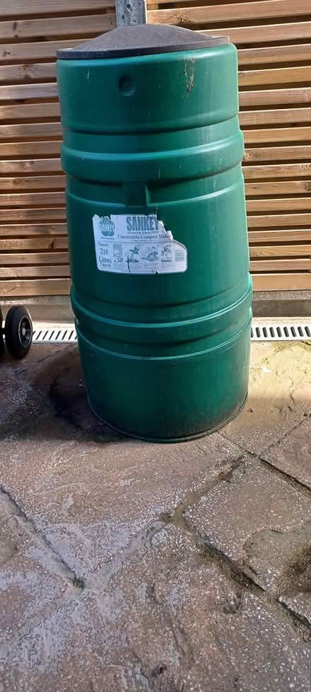 Photo of free Compost bin (Loughborough central) #2