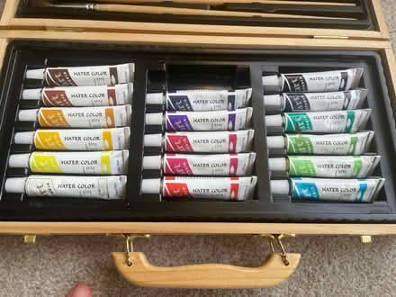Photo of free Watercolour set (Finsbury Park, N4) #2