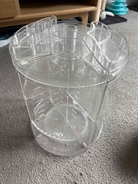 Photo of free Make up carousel (Broxbourne EN10) #1