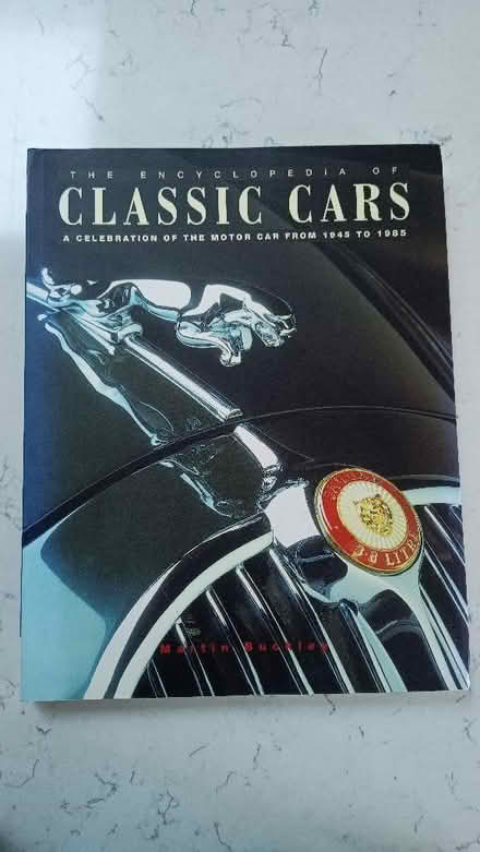 Photo of free Classic cars book (1945 to 1985) (Barley SG8) #1