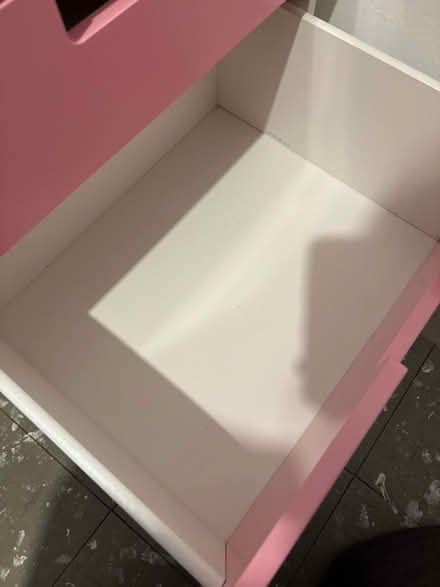 Photo of free IKEA draws (Sandridge AL4) #4