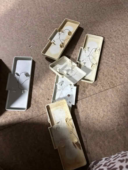 Photo of free Old Tube lights : bundle deal (Mitcham CR4) #3