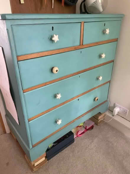 Photo of free Large chest of drawers (Finsbury Park, N4) #1