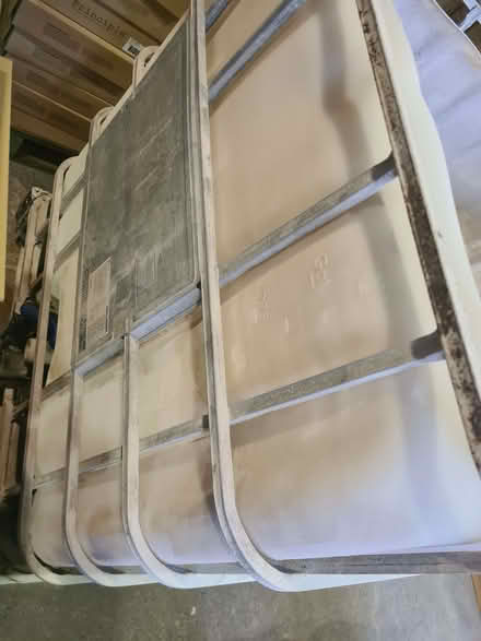 Photo of free IBC empty container (Red Scar PR2) #4