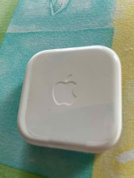 Photo of free Apple WIRED Earpods (Fallin FK7) #2