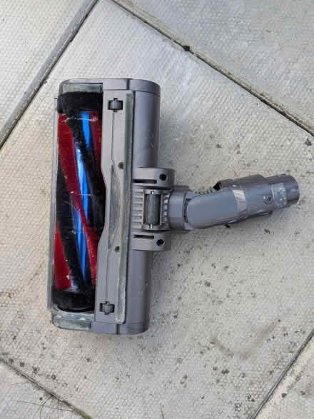 Photo of free Dyson hoover head (won't spin) (EH17 - Mortonhall) #2
