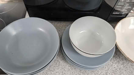 Photo of free Plates and Bowls - For uni student? (The Camp AL4) #2