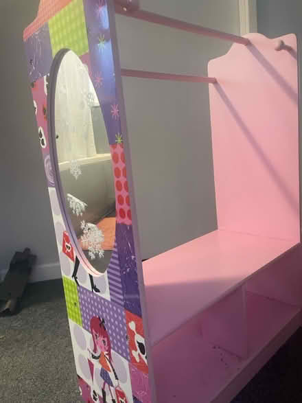 Photo of free Kids hanging rail with mirror (Penwortham, PR1) #1