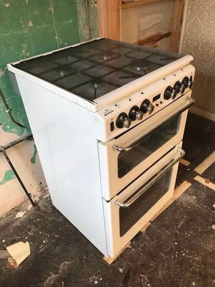 Photo of free Gas oven (East Chesterton Ward CB4) #2