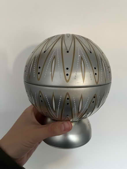 Photo of free Small festive light (W55ES) #2