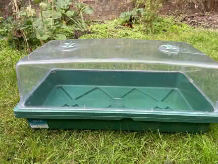 Photo of free garden seed propagator - electric (De Parys MK40) #1