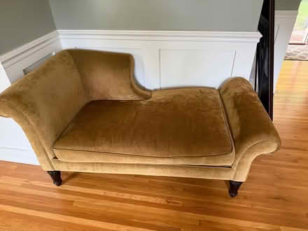 Photo of free furniture must go by 09/17/26 (Fairfax, VA) #4