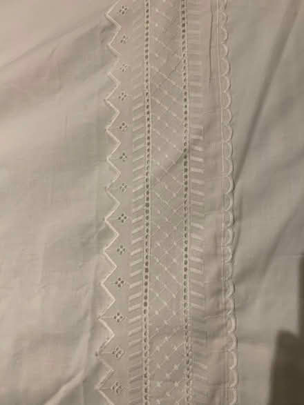 Photo of free Super king sized ivory duvet cover (City Centre NR3) #2