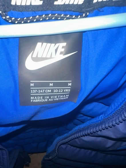 Photo of free Nike boys’ padded jacket (Artane) #2
