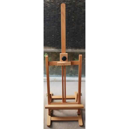 Photo of free Windsor & Newton Desktop Easel (West Bletchley MK3) #1