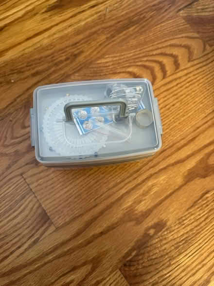 Photo of free Small sewing kit (Acworth/Kennesaw Wade Green Rd) #2