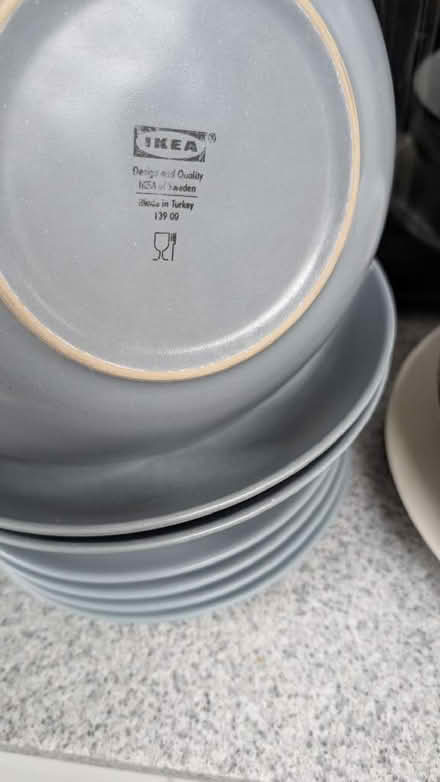 Photo of free Plates and Bowls - For uni student? (The Camp AL4) #1