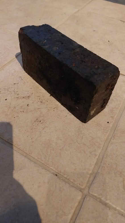 Photo of free Reclaimed bricks (Flitton MK45) #1