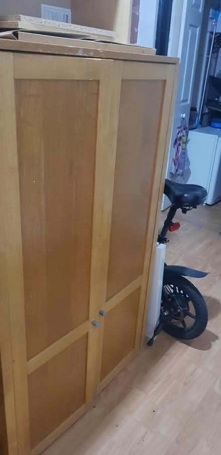 Photo of free Short wardrobe (Barkingside IG6) #2