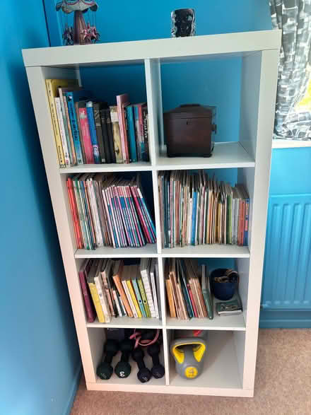 Photo of free IKEA “Kallax” 8-box shelving unit (Gladestry HR5) #1