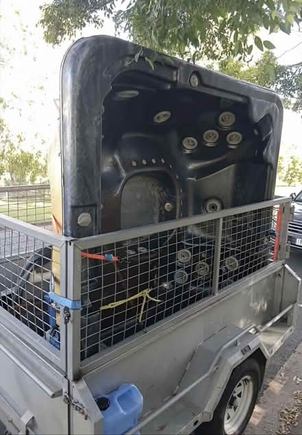 Photo of free SPA working order (Eagleby) #1