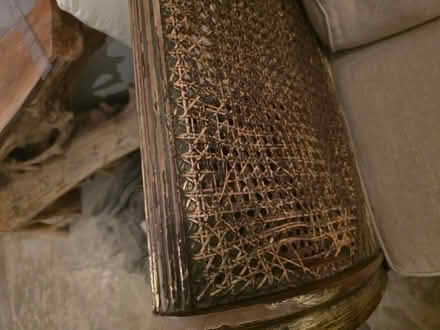 Photo of free Sofá vintage (Sw7 5qx) #2