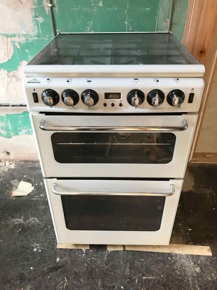 Photo of free Gas oven (East Chesterton Ward CB4) #1