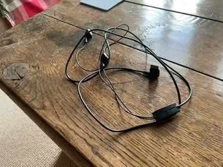 Photo of free Samsung headphones (Lyncombe BA2) #1