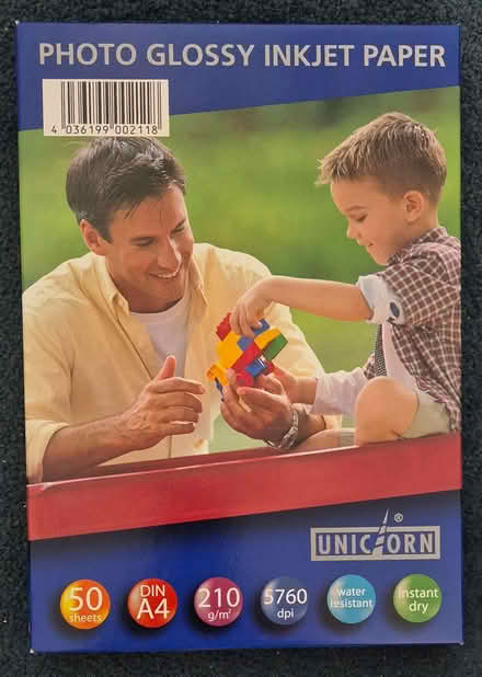 Photo of free Box of A4 photo glossy inkjet paper (Newton Mearns G77) #1