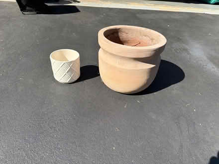 Photo of free Houseplant pots (Near Wootton High School) #1