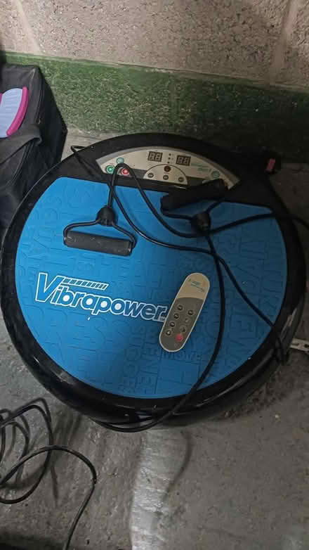 Photo of free Vibrating exercise plate (North End PO2) #1