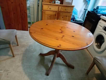 Photo of free Round pine table (Hawk Green Marple SK6) #1