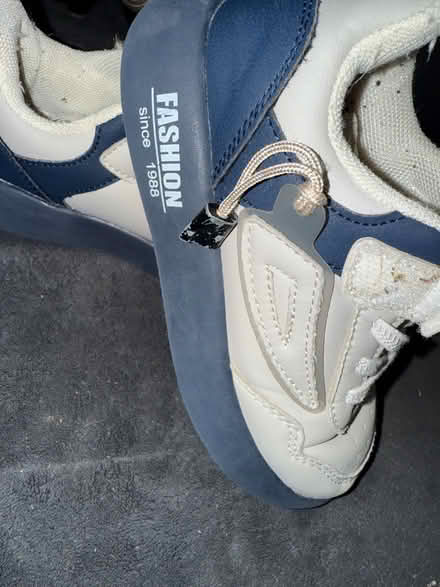 Photo of free Kids shoes (Round Green LU3) #3