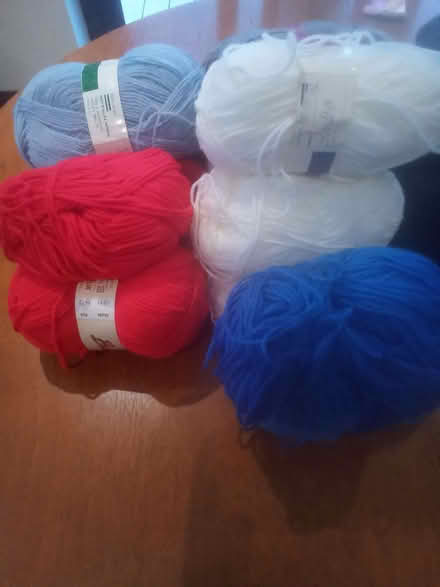 Photo of free Wool - assorted bundle (Tarbrax EH55) #2