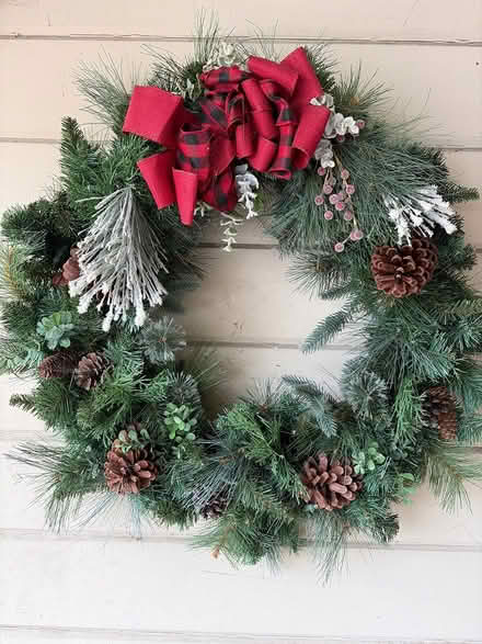 Photo of free Wreath with lights (Bascom/Union Campbell) #1