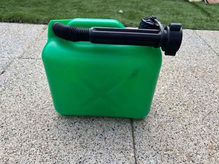 Photo of free Petrol can (Worcester Park KT4) #1