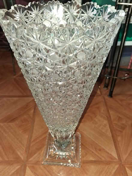 Photo of free A Vase as Heavy As... 10031 (Hamilton Heights 10031) #1