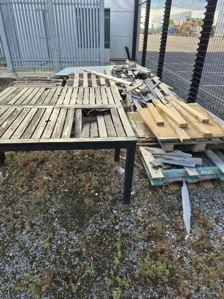 Photo of free Wood / Pallets (Warwick CV34) #2
