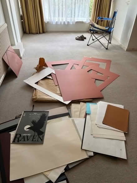 Photo of free Artist Papers and cardboard papers (Battersea SW11) #1