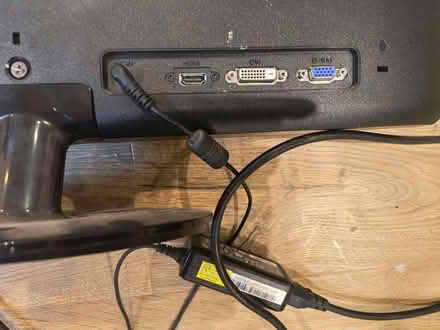 Photo of free Acer computer monitor (Crowthorne RG45) #1