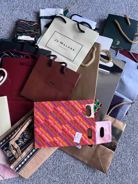 Photo of free Range of gift bags/boxes (Harringay N8) #2