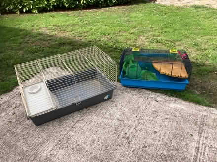 Photo of free Pet cages (Dorstone HR3) #1