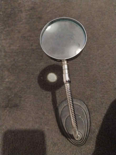 Photo of free Magnifying glass (North Kensington W10) #1