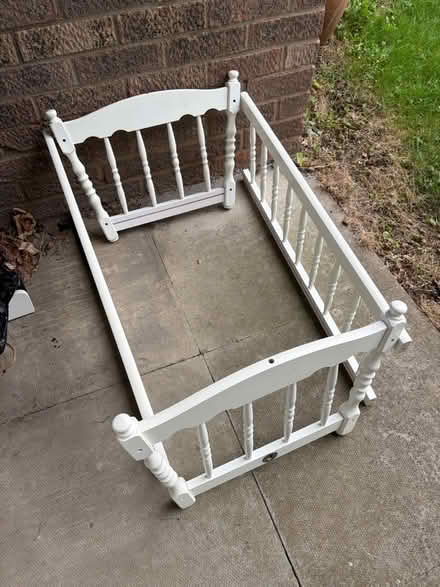 Photo of free Vintage white wooden crib (Horningsea CB25) #1
