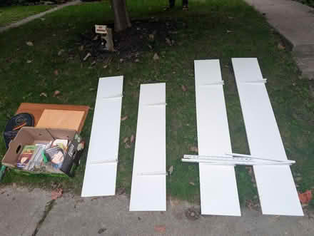Photo of free Curb find: shelves (237 Fern Avenue) #1