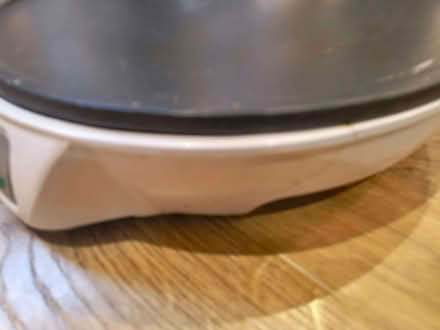 Photo of free Crepe Machine - Working (Crowthorne RG45) #1