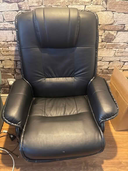 Photo of free Leather chair (B26) #1